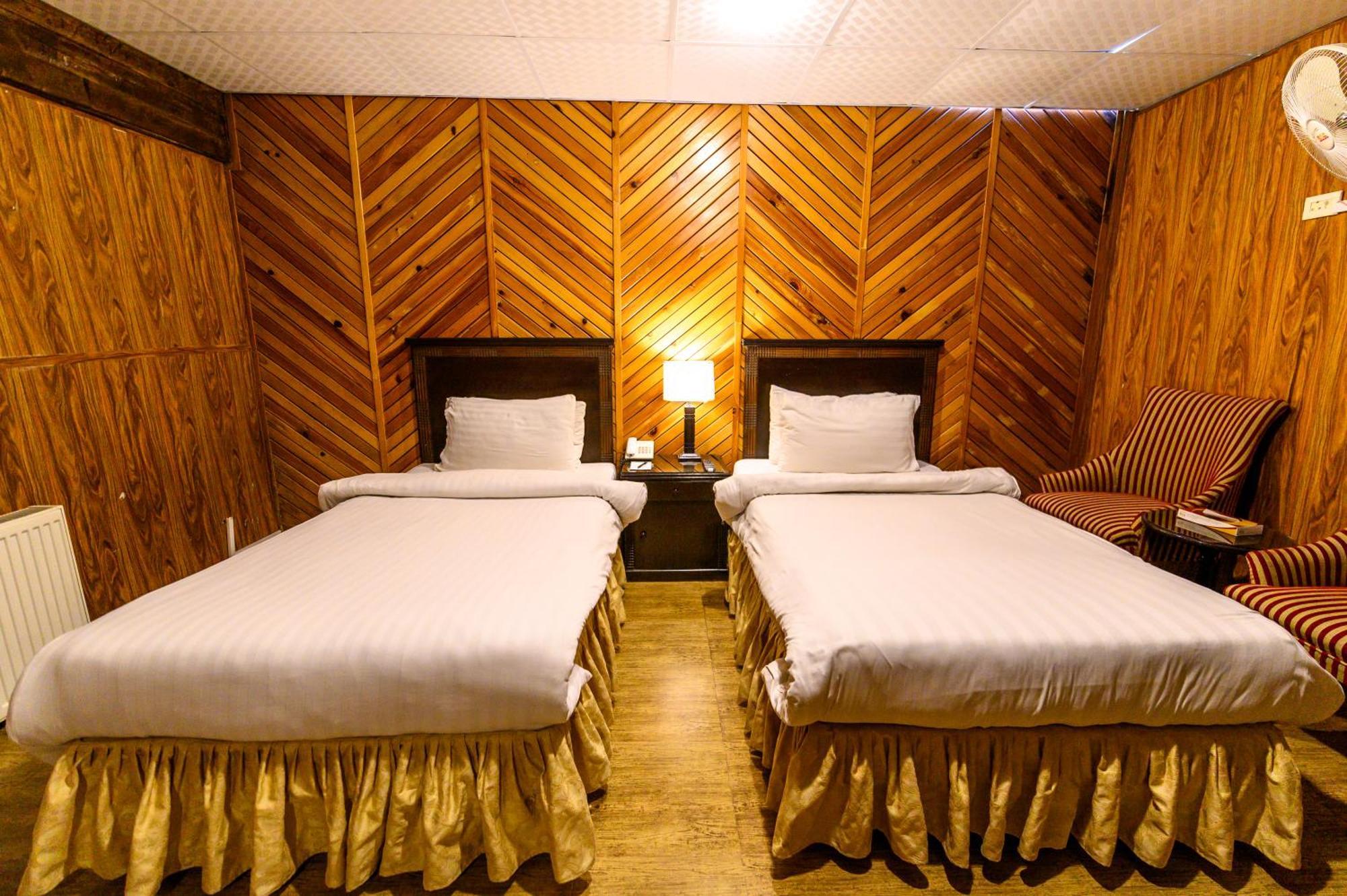 Hotel One Bhurban Муррее Экстерьер фото