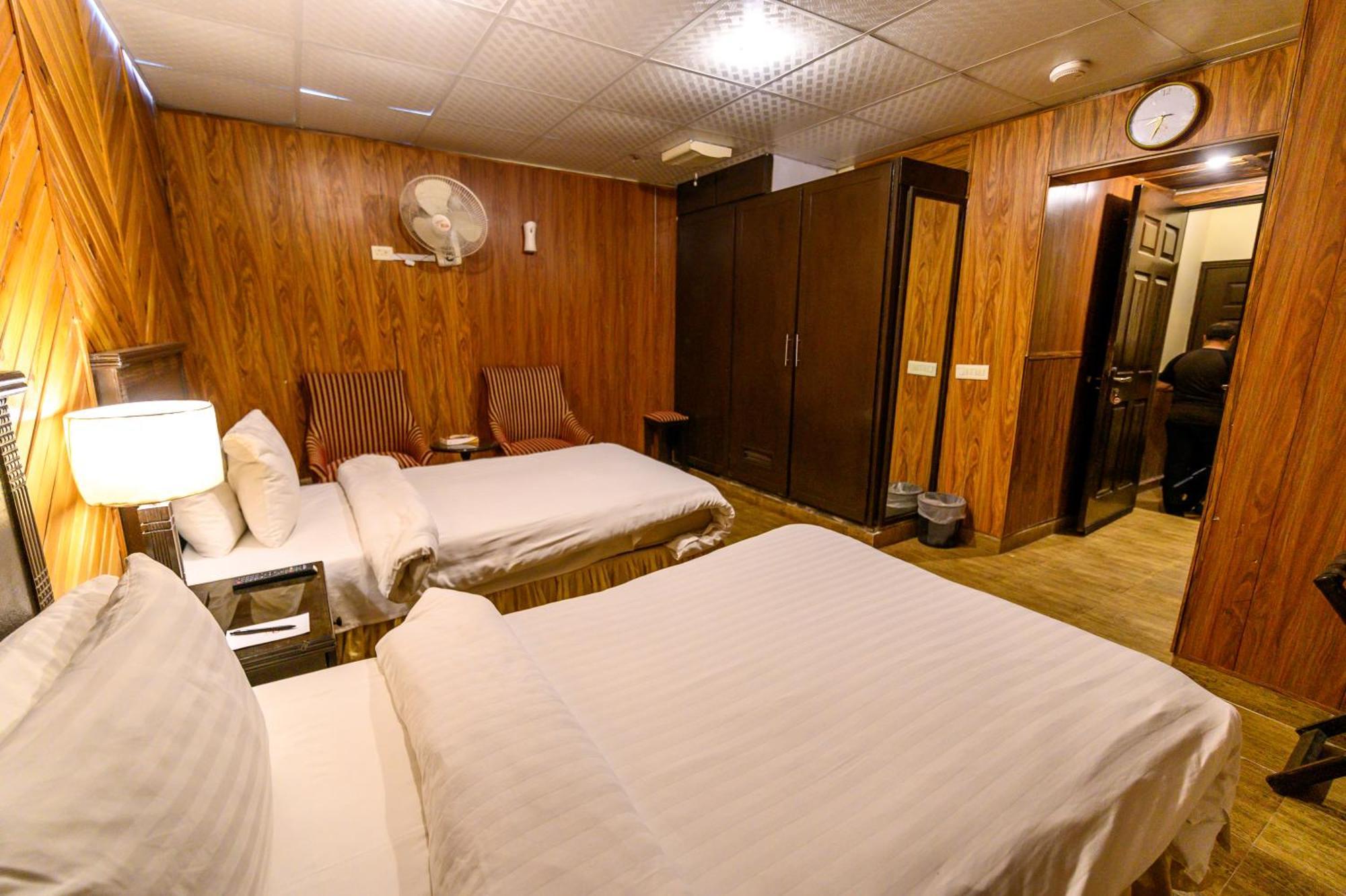 Hotel One Bhurban Муррее Экстерьер фото